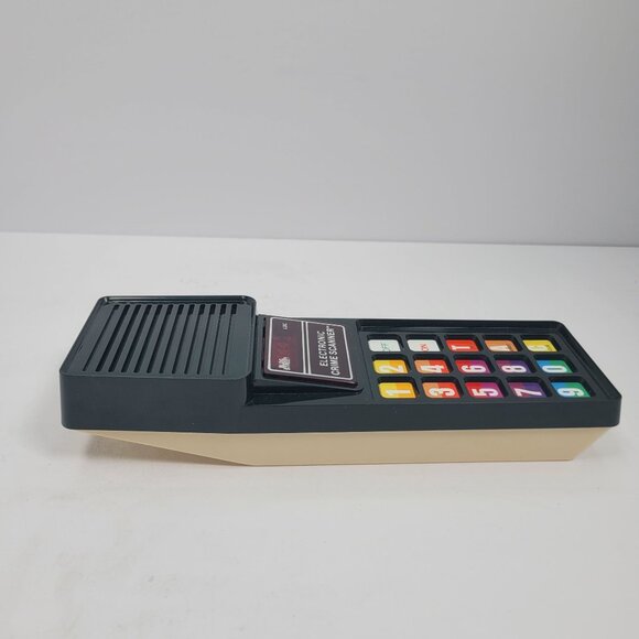 VTG 1979 Parker Brothers Stop Thief Electronic Cop And Robbers Board Game Works - Picture 11 of 14